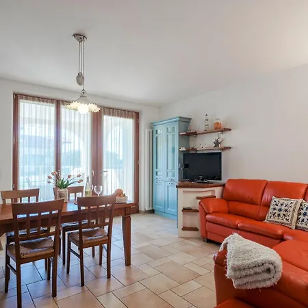Luci Sul Apartamento Sirmione